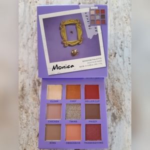 Makeup Revolution × Friends *Monica* Palette